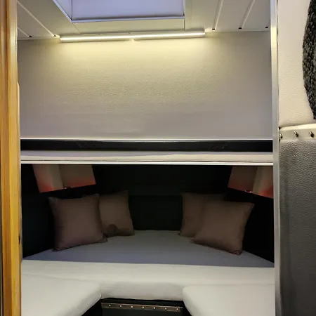 Botel Anora Cuxhaven