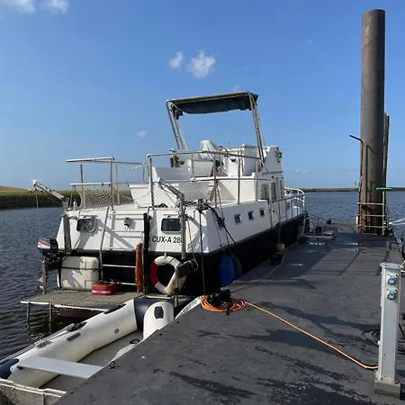 Hotel na wodzie Anora