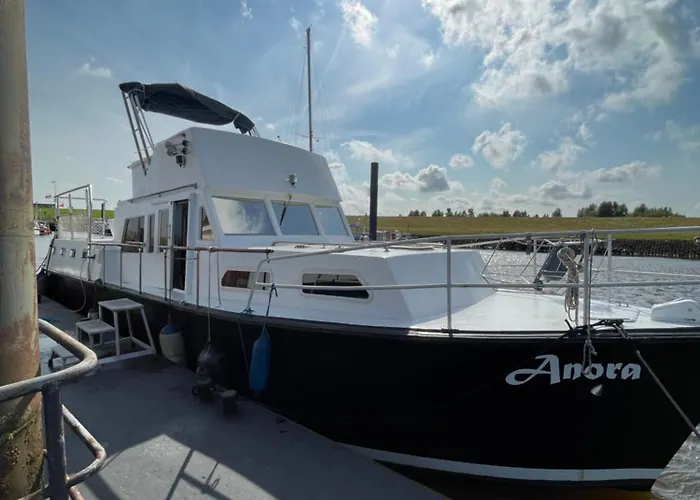 Bateau-hôtel Anora Cuxhaven