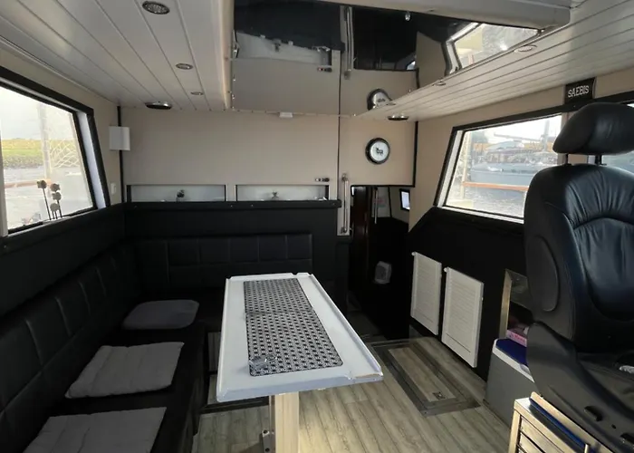 Bateau-hôtel Anora Cuxhaven